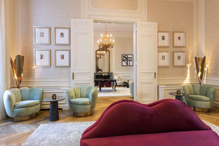 Hotel Interior 11 of 98