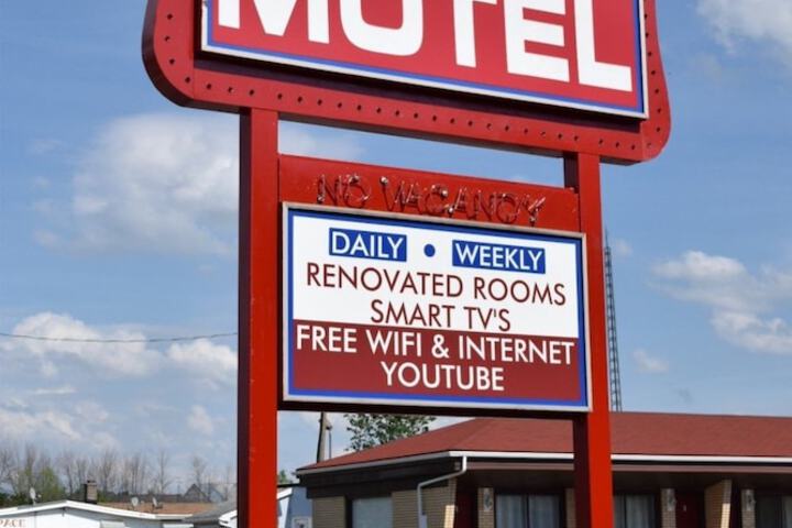 Willow Motel