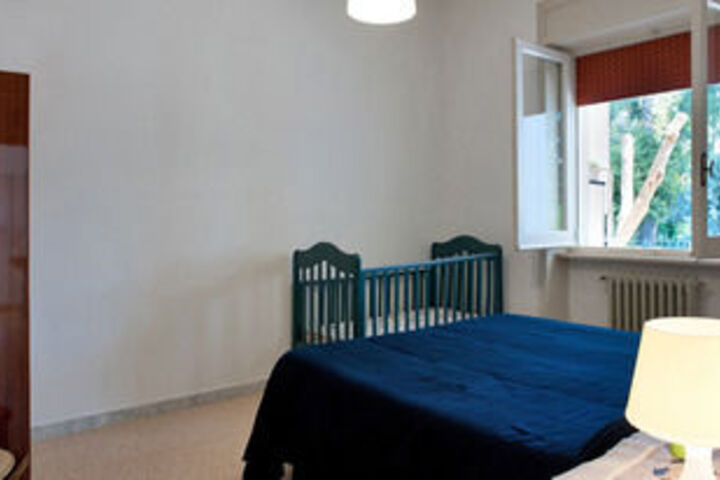 Room 5 of 35