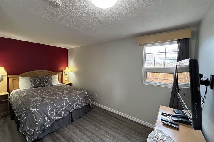 Room 56 of 118