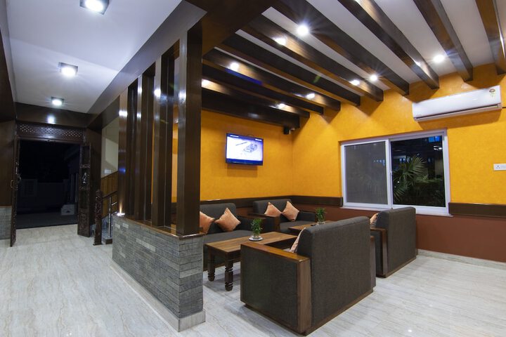 Hotel Interior 4 of 37