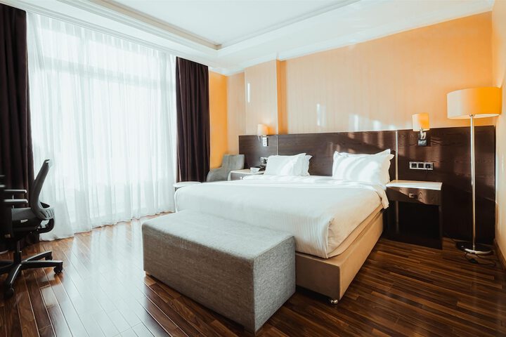 Room 9 of 44