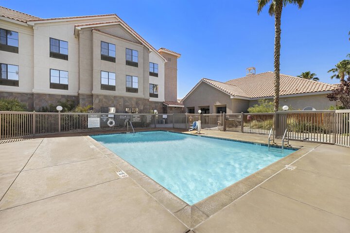 Pool 83 of 115