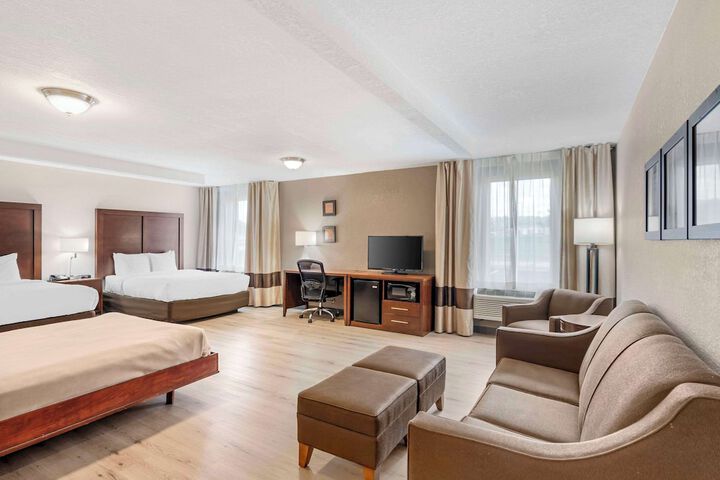 Room 16 of 36