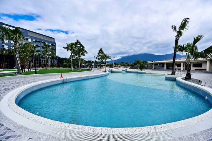 Pool 88 of 153