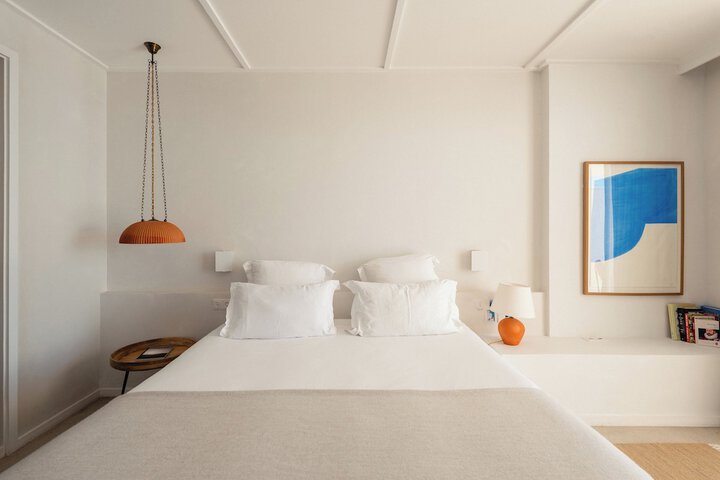 Room 38 of 205