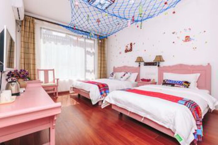 Room 28 of 54