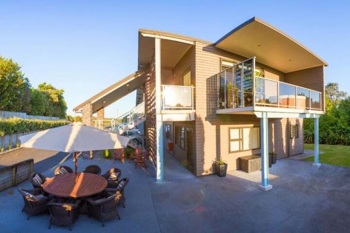 Terrace/Patio 58 of 60