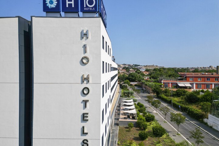 Hotel 103 of 107