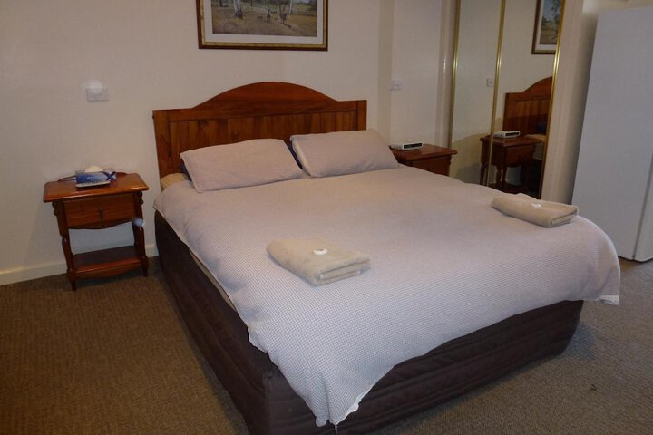 Room 14 of 85