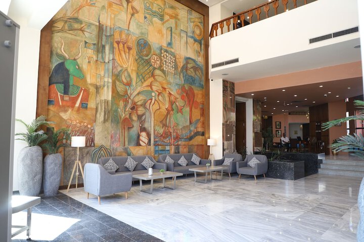 Hotel Interior 4 of 147