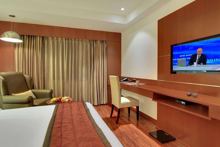Room 128 of 152