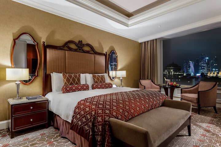 Room 30 of 130