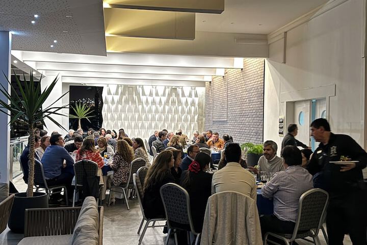 Dining 80 of 124