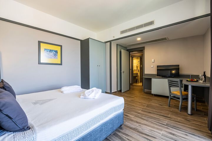 Room 26 of 259
