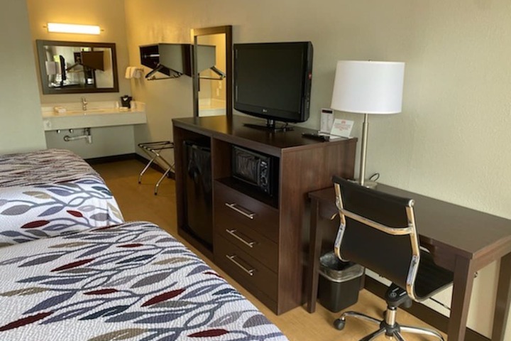 Deluxe 2 Double Beds (4 of 6)