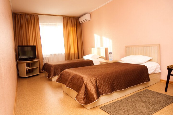 Room 6 of 87