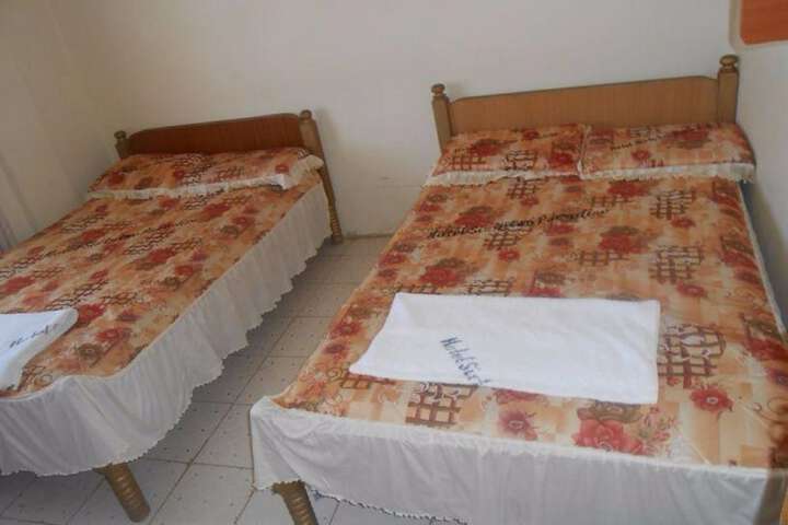 Room 4 of 15
