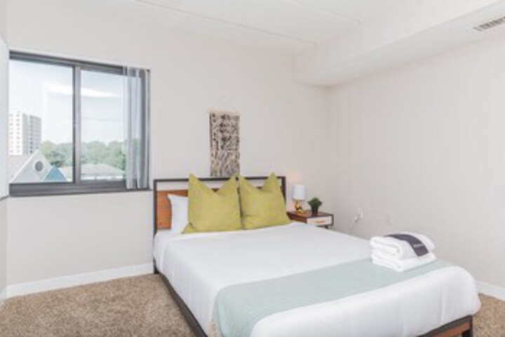 Room 212 of 307