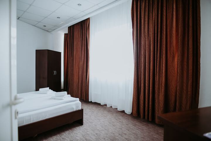 Room 13 of 57