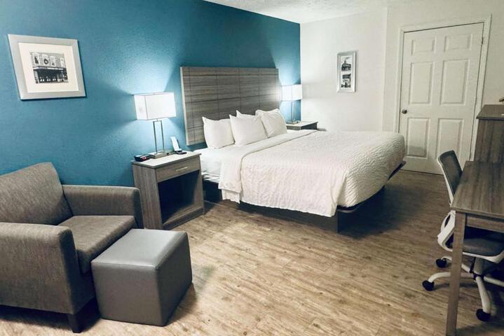 1 Double Bed (4 of 6)