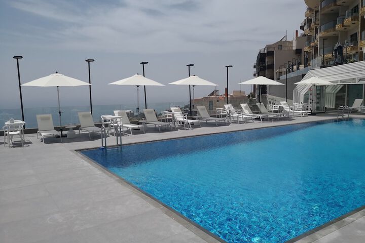 Pool 56 of 97