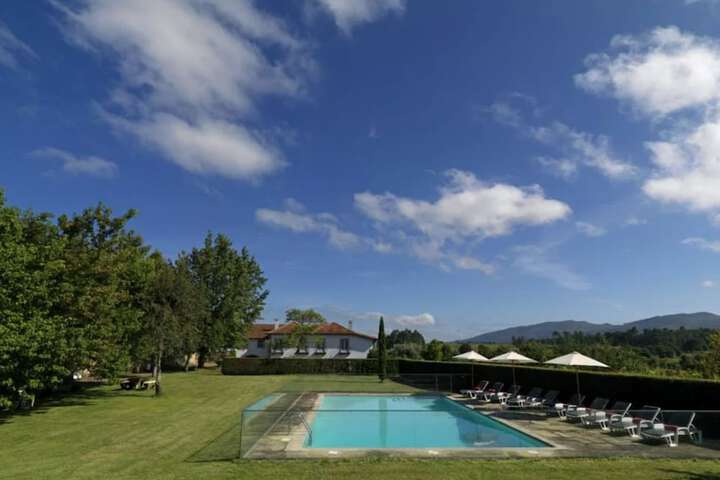 Pool 9 of 22