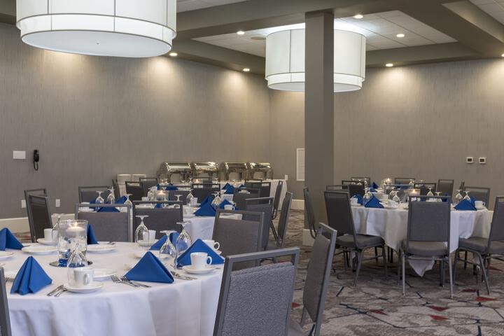Banquet hall