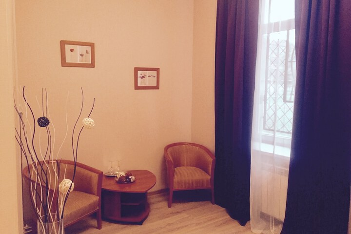 Room 38 of 62