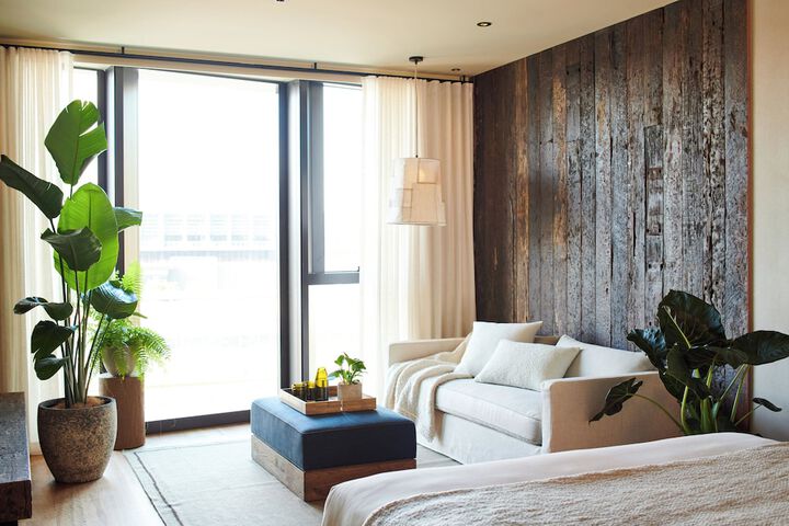 Room 46 of 127