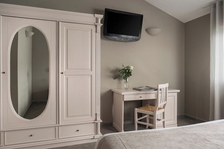 Room 22 of 51