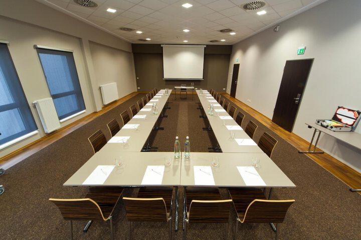 Meeting 48 of 54