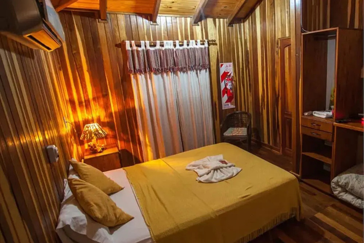 Room 2 of 15