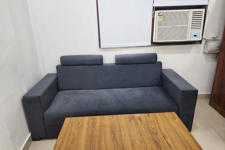 Room 37 of 72
