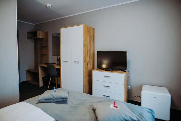 Room 67 of 132