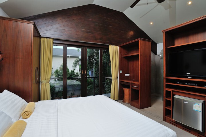 Room 7 of 38