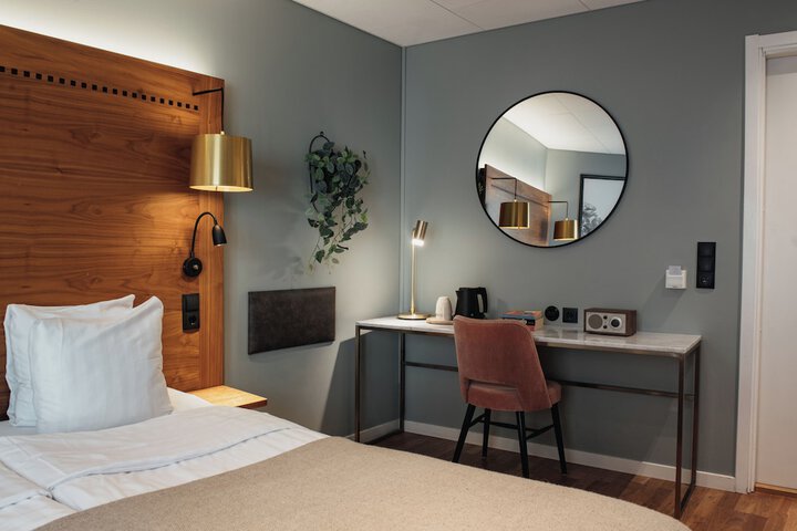 Room 41 of 157