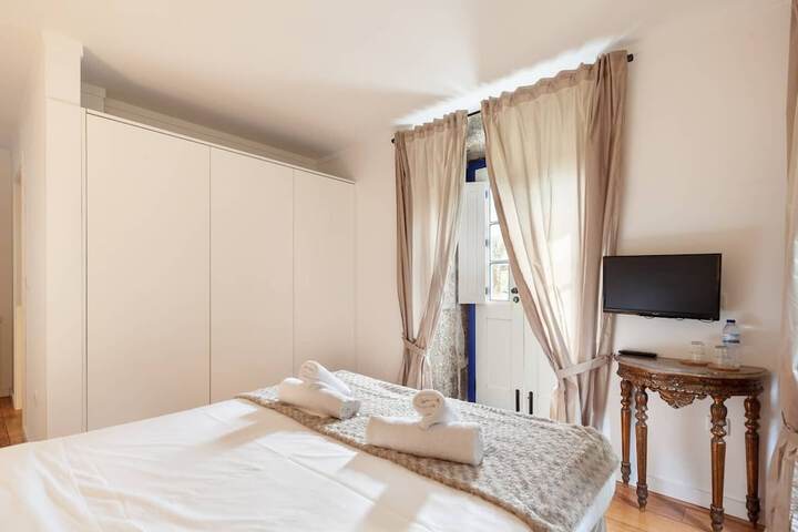 Room 14 of 50