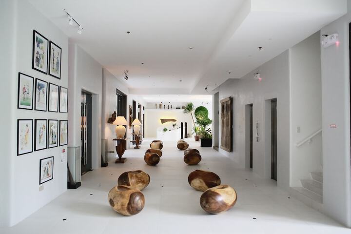 Hotel Interior 69 of 79
