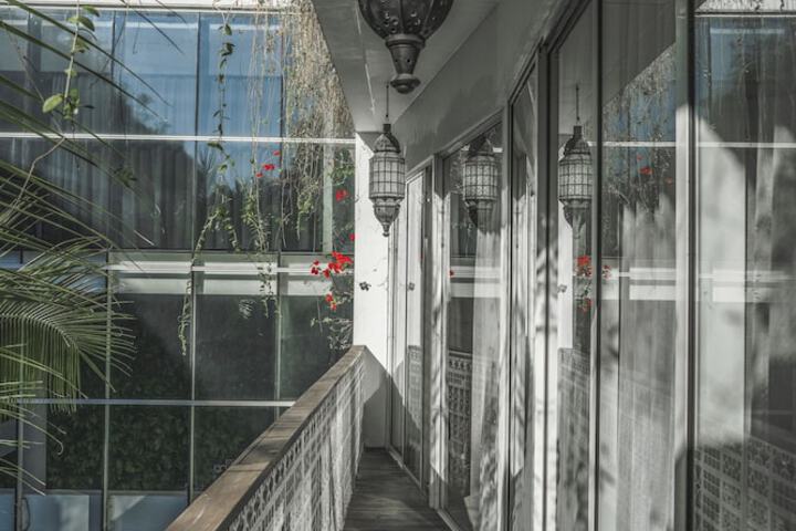Room 35 of 65