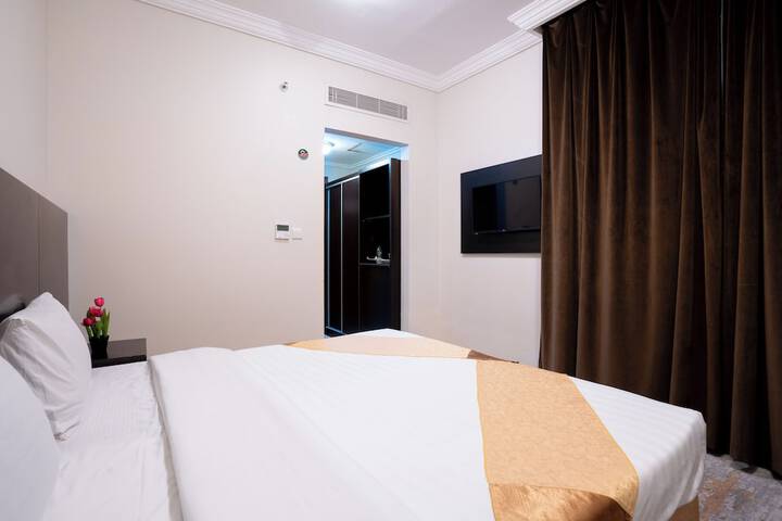 Room 18 of 49