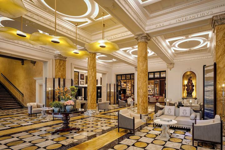 Hotel Lobby