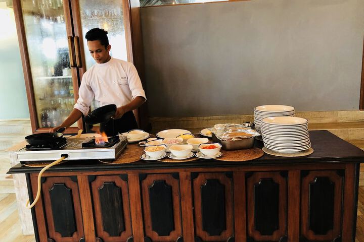 Dining 60 of 87