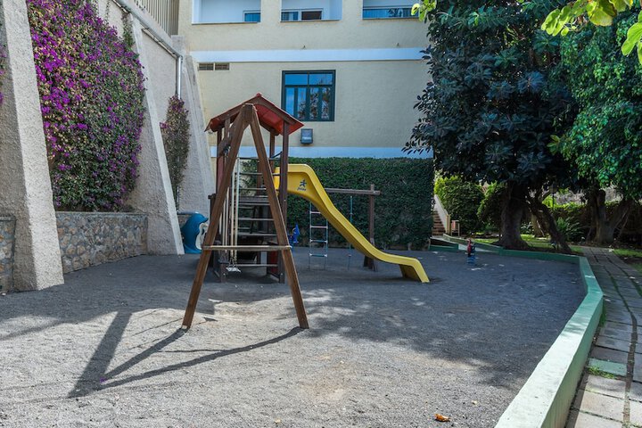 Children's play area - outdoor