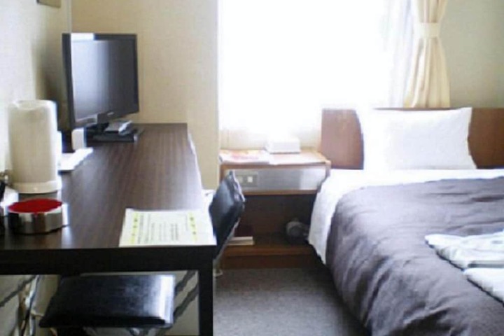 Room 19 of 27