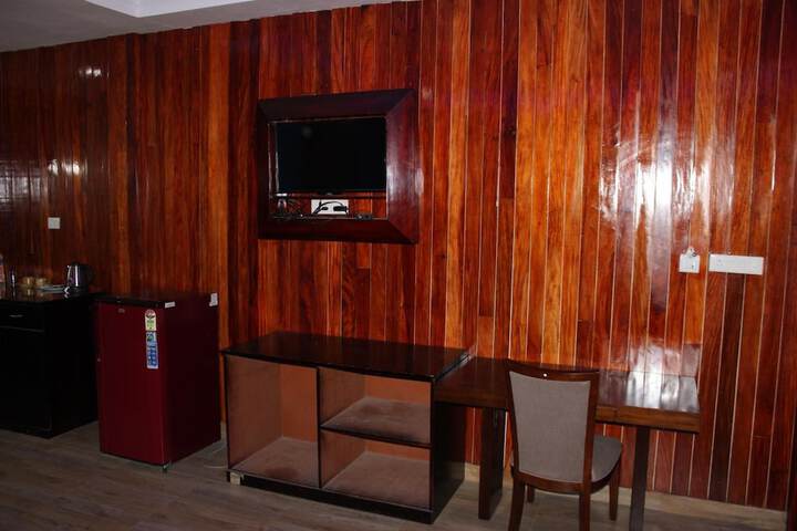 Room 26 of 64