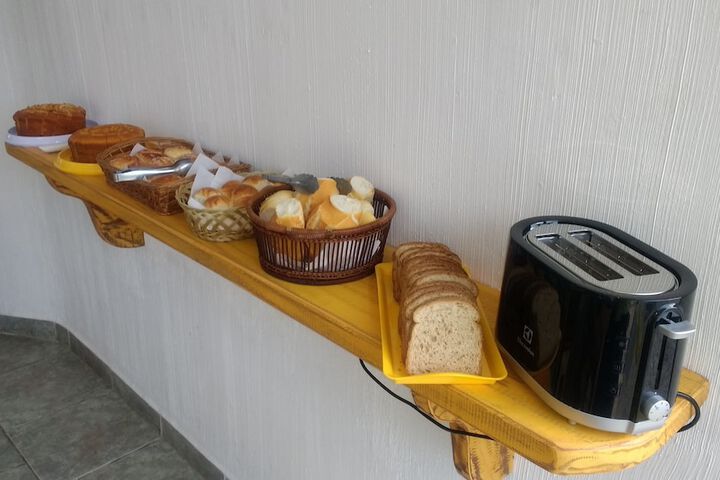 Breakfast/Coffee Service 30 of 46