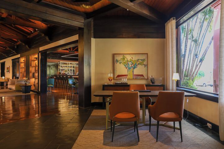 Hotel Interior 4 of 149
