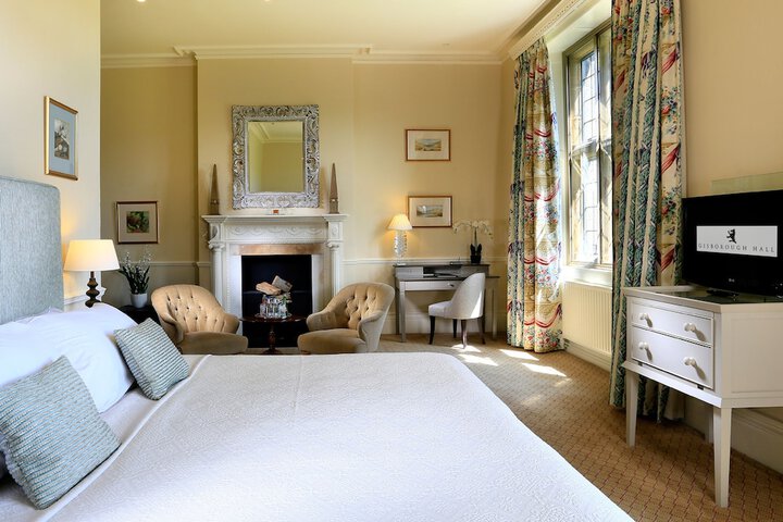 Room 2 of 50