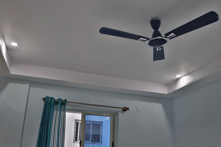 Room 7 of 16